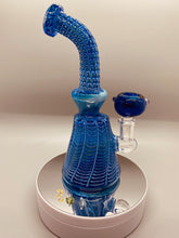 Load image into Gallery viewer, 8&quot; Bent Neck Bubble Trap Bong with Matching Bowl.
